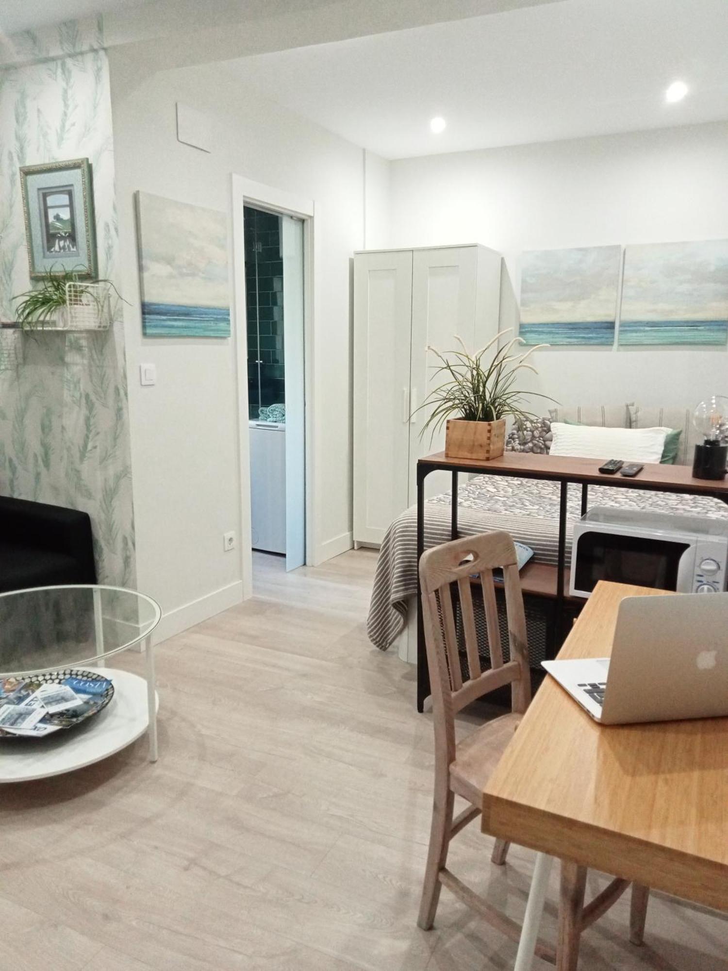 Habitación en casa particular Estudio Independiente Forget Me Not Getxo